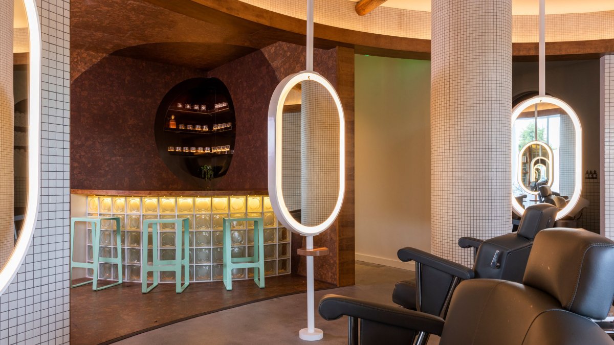 YinjiSpace Gin Design Group x Treadwell Barber Shop